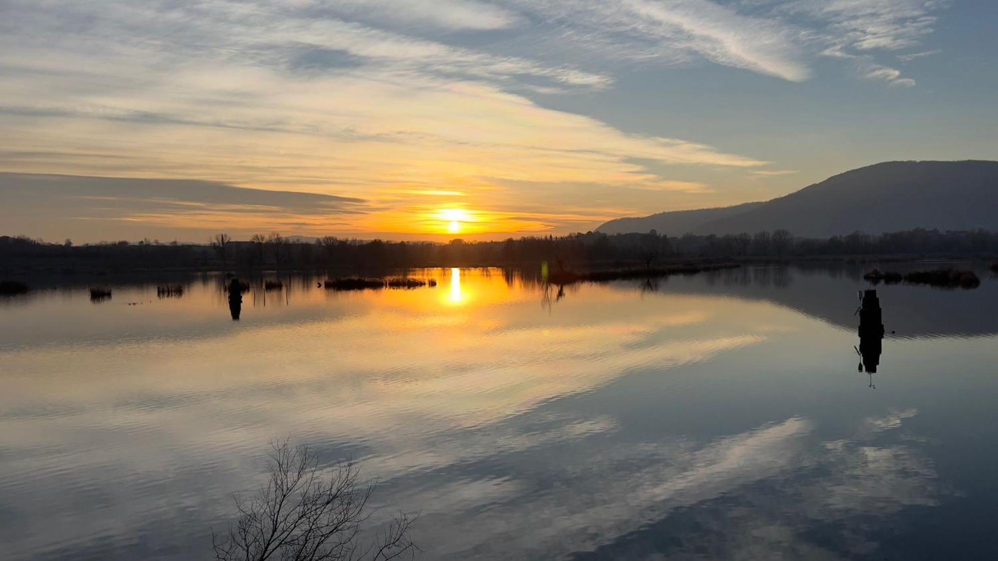 Residenza Di Prestigio In Riva Al Lago Marone Loft Εξωτερικό φωτογραφία
